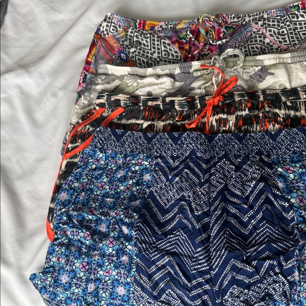 No Boundaries Shorts Set (4 total)